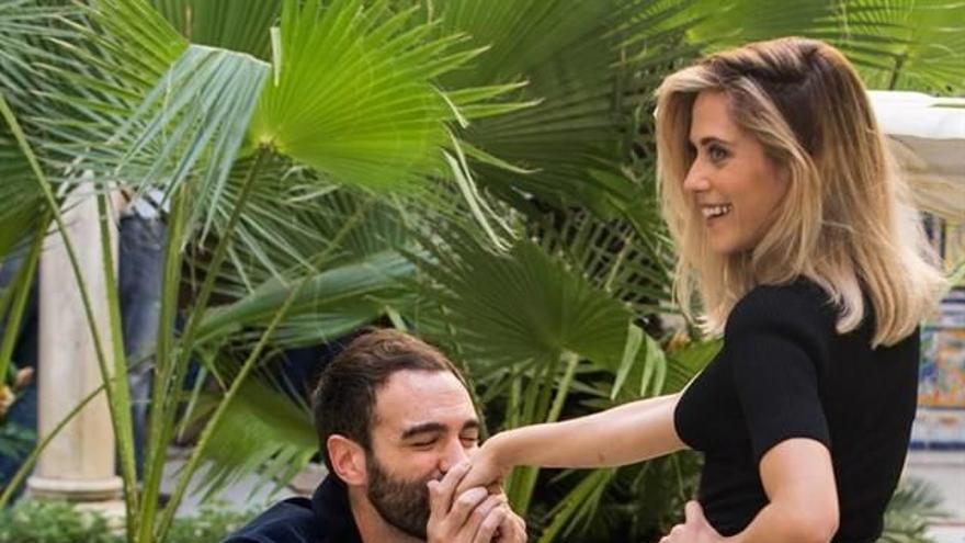 Jon Plazaola y María León, los protagonistas.