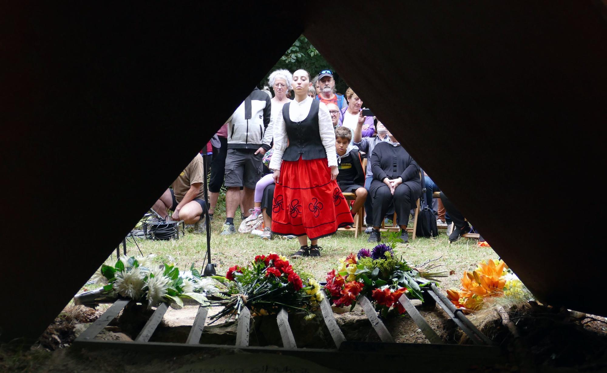 Sakana homenajea a los desaparecidos en la sima de Otsaportillo