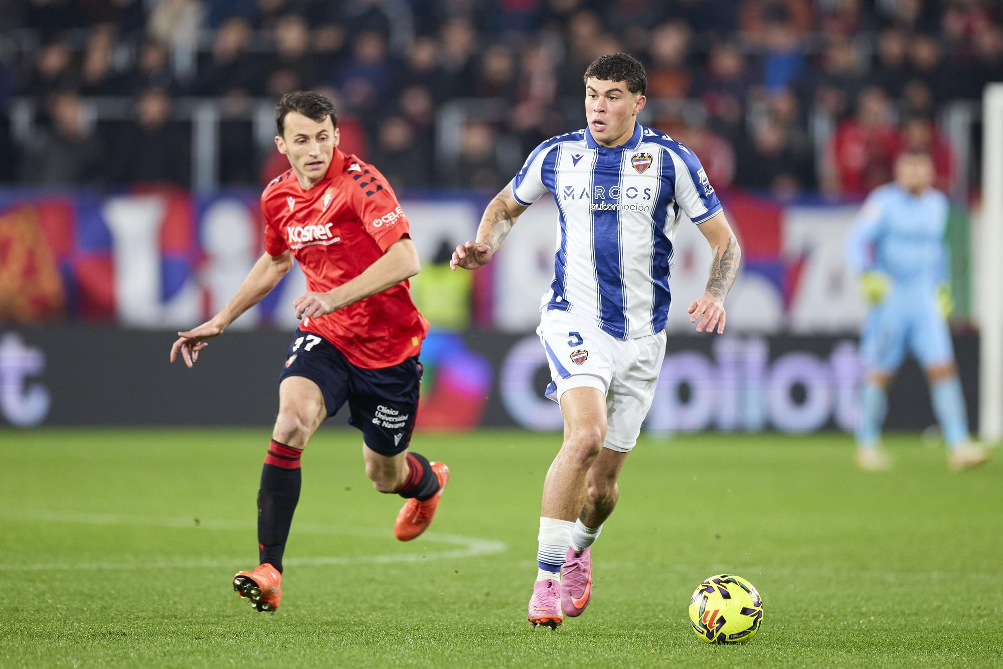 Fotos del partido Osasuna-Levante