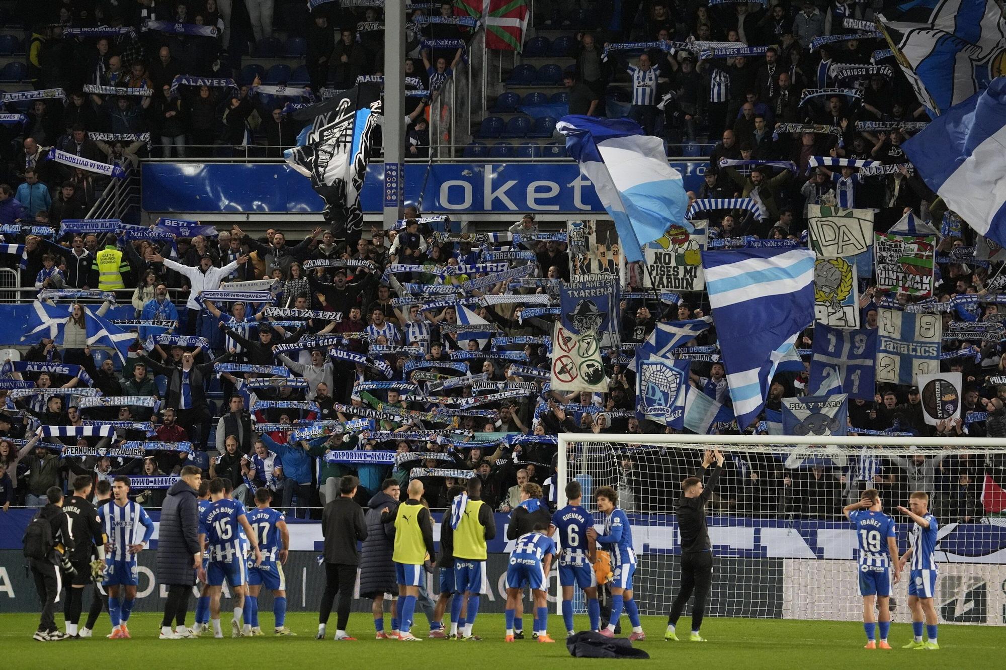 En imágenes: Todas las fotos del Alavés-Espanyol en Mendizorroza (2-1)