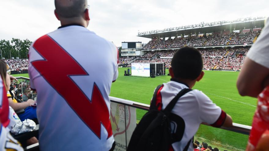 La afición del Rayo pide no acudir a Butarque ante el Alavés