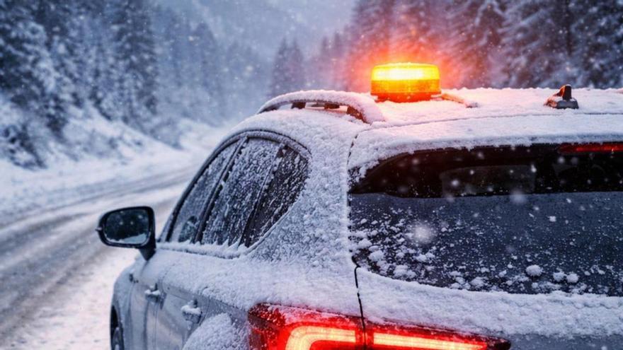 Todo lo que debes saber de las balizas V-16 de la DGT en invierno