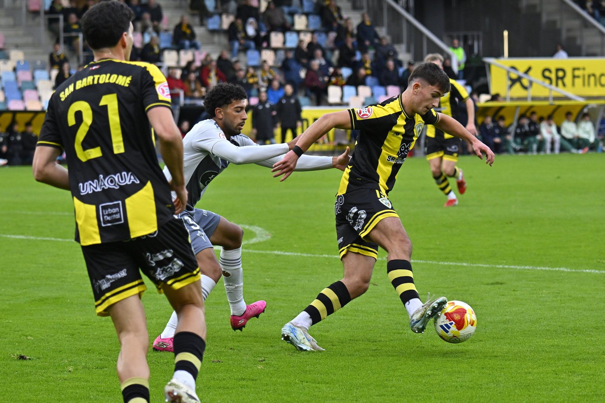 El Barakaldo-Racing de Ferrol, en imágenes
