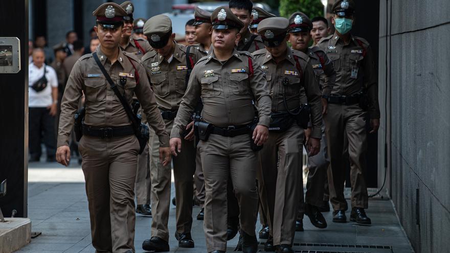 Seis muertos en un tiroteo en un popular mercado de Bangkok