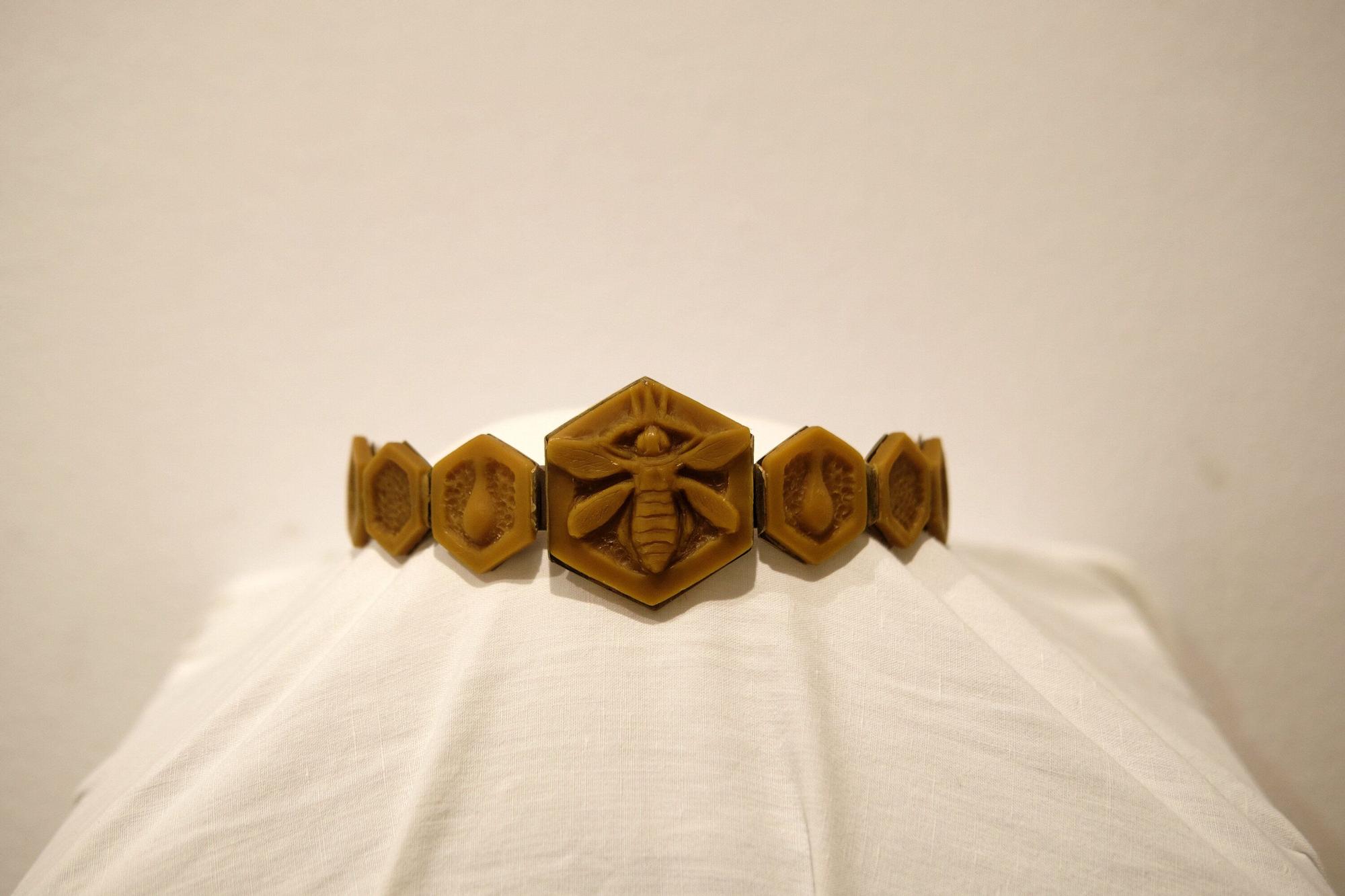 Fotos de la exposición colectiva ‘Argizari galdua / A la cera perdida’ en la Ciudadela