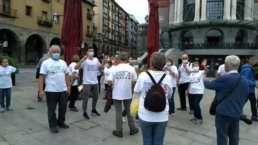 Los paseos de la &quot;Red de caminantes&quot; de Bilbao acabarán con desayunos sanos
