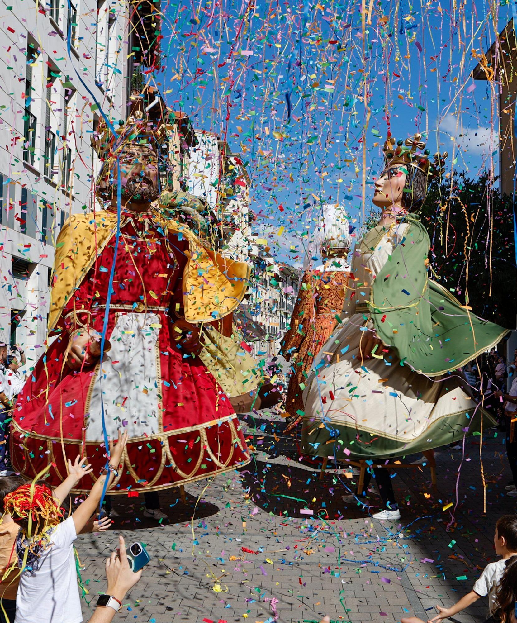 Fiestas de Villava | Despedida de la Comparsa de Gigantes