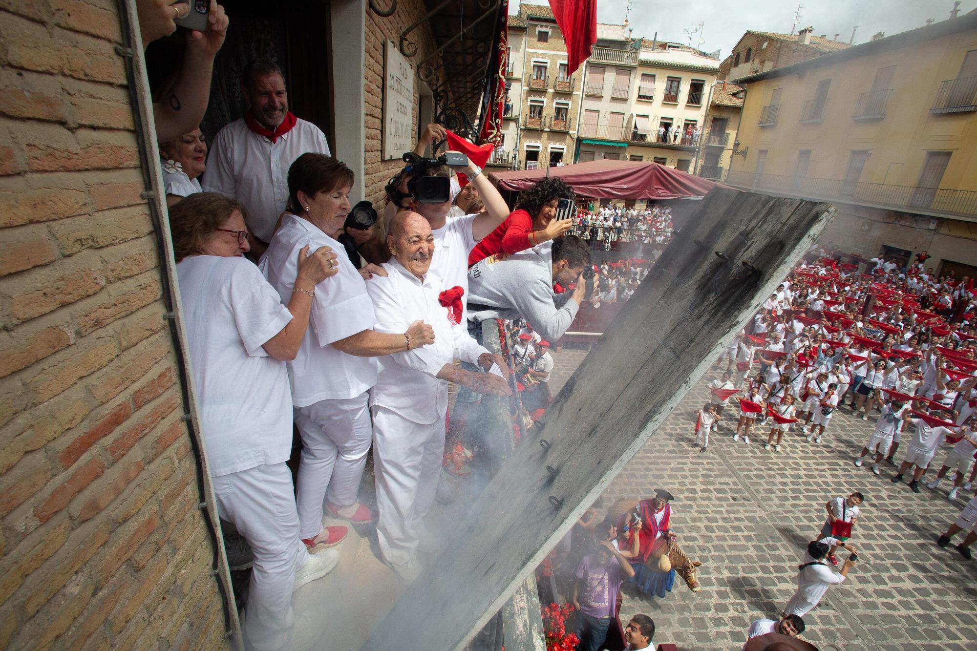 Chupinazo de las fiestas de Puente La Reina / Gares 2025