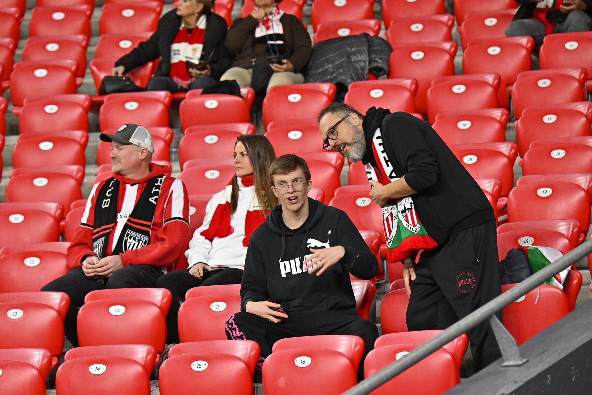 ¿Has estado en San Mamés viendo el Athletic-Atlético? Búscate en nuestra galería