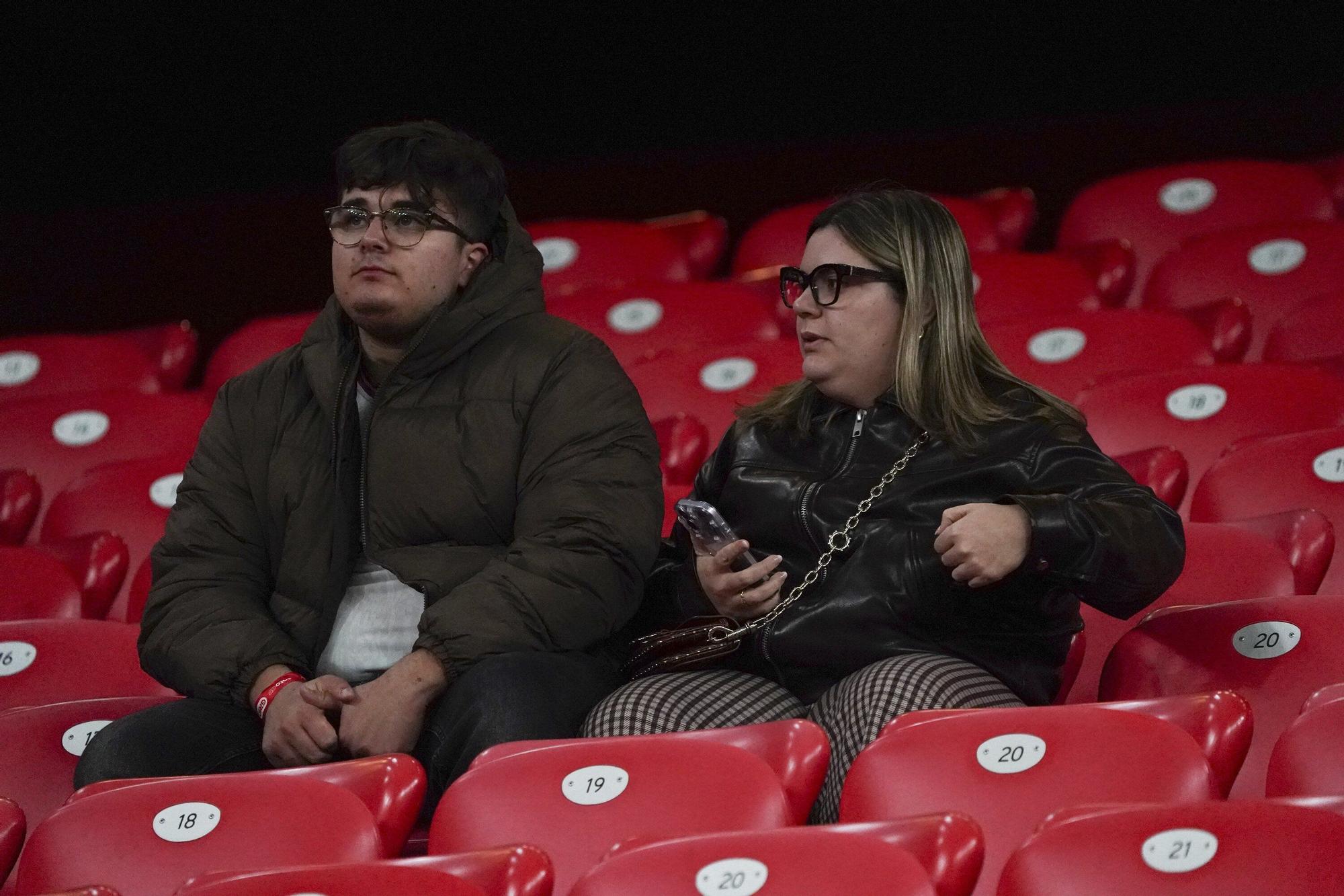 ¿Has estado en San Mamés viendo el Athletic-Atlético? Búscate en nuestra galería