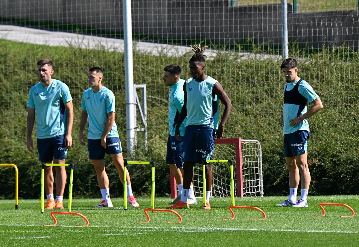 Entrenamiento del Athletic tras el partido ante el Borussia