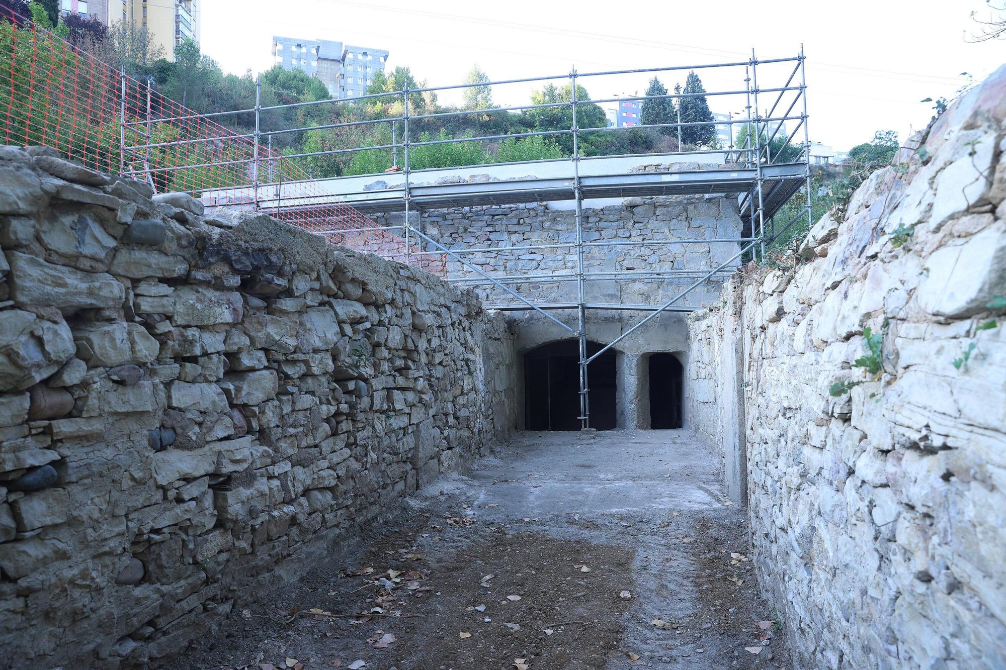 La reserva fluvial del molino de Ilundáin toma forma con la limpieza del canal y los movimientos de tierra