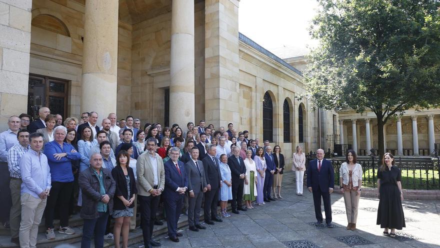 Acto de campaña del PNV en la Casa de Juntas de Gernika