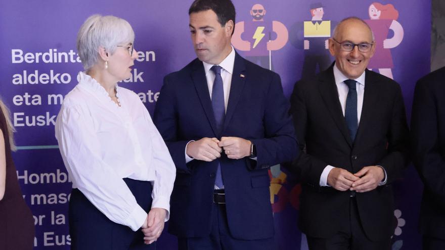 Pradales reivindica los liderazgos "justos e igualitarios" frente a "autoritarismos basados en la masculinidad tóxica"