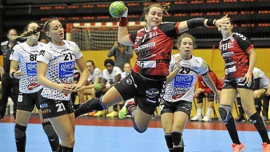 El Zuazo se cae de golpe ante el Málaga