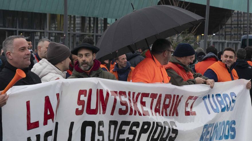 Trabajadores de Tubos Reunidos y Maderas Llodio protagonizarán el viernes una movilización conjunta contra los ERE