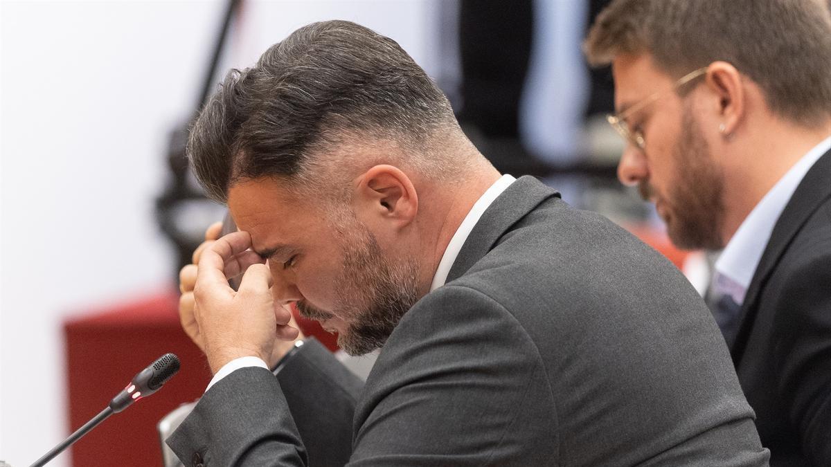 El portavoz de ERC en el Congreso, Gabriel Rufián, durante la comisión de la Dana.