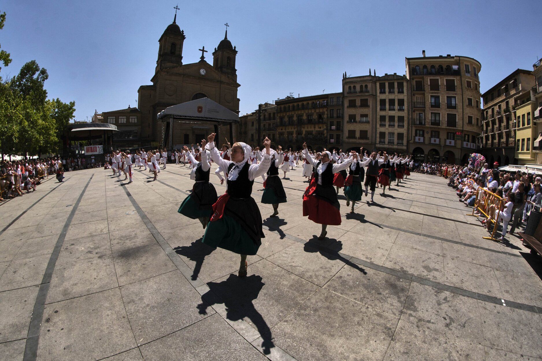 Fotos del inicio de las fiestas de Estella-Lizarra