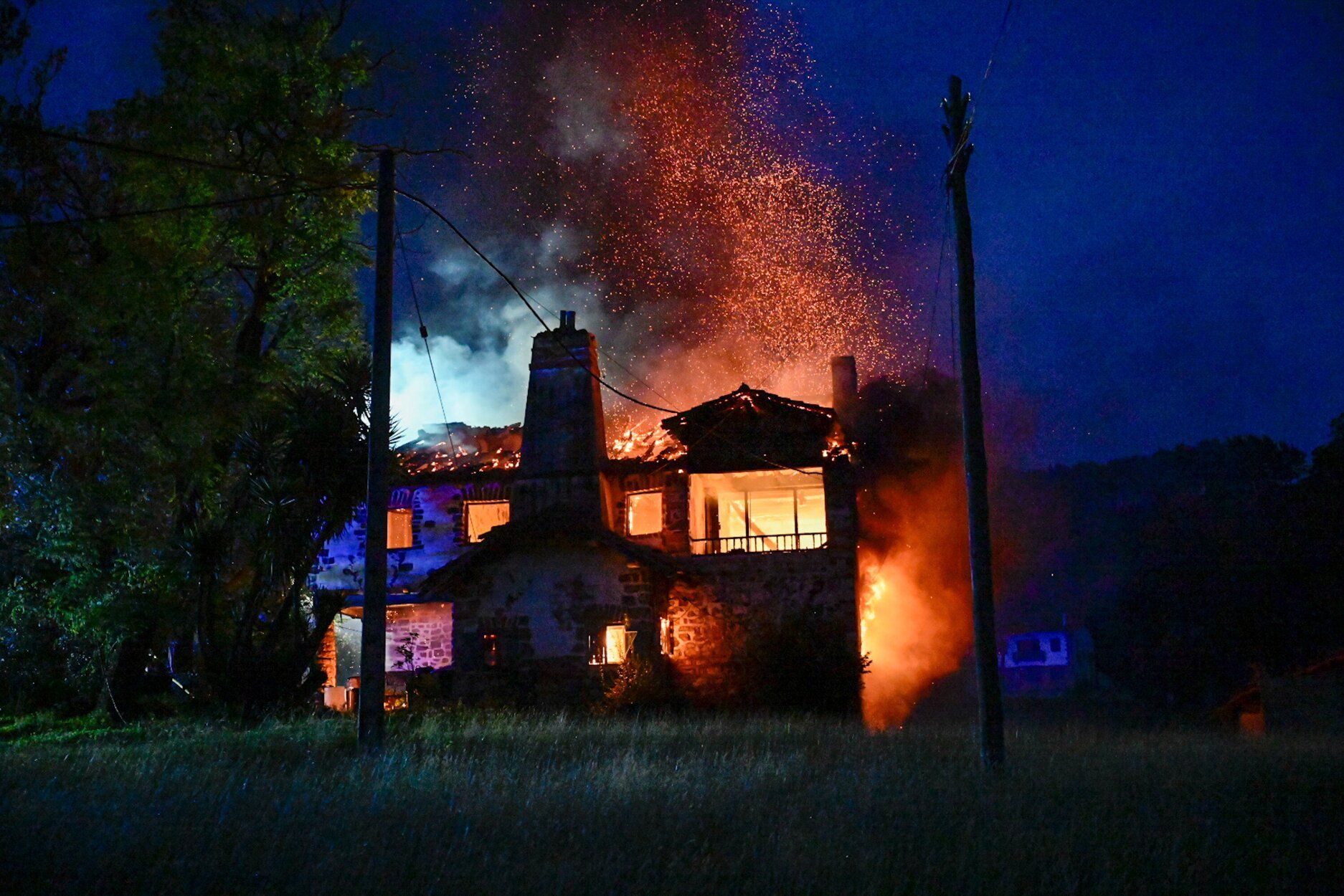 [Fotos] Segundo incendio del mes en Zumaia