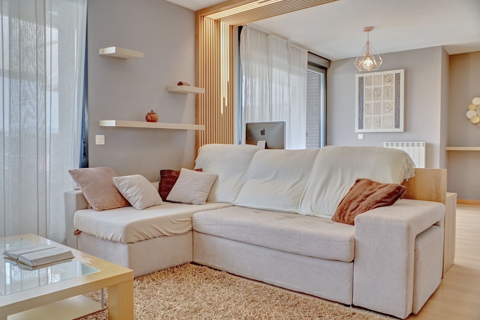 Ripagaina se supera: sale a la venta un espectacular ático-dúplex con terraza de 45 m² a un paso del centro de Pamplona