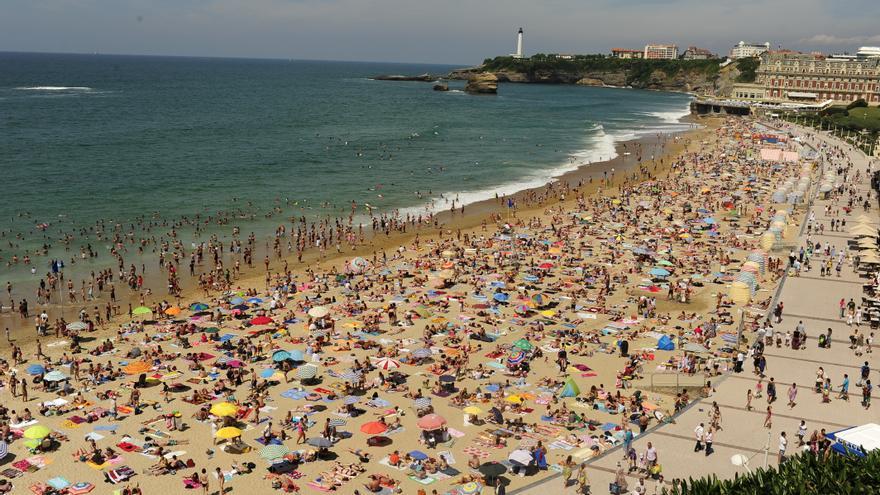 Se acabó el ir cargado a la playa: el producto todoterreno de Lidl para un verano más cómodo por 30 euros