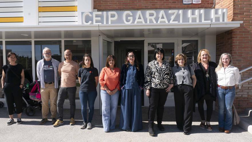 Legutio muestra a las familias del alumnado el reformado colegio Garazi