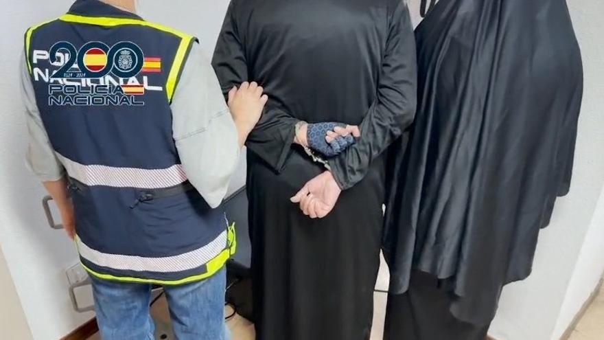 Atraco de película en Madrid: siete detenidos tras asaltar una joyería disfrazados de cura y monja