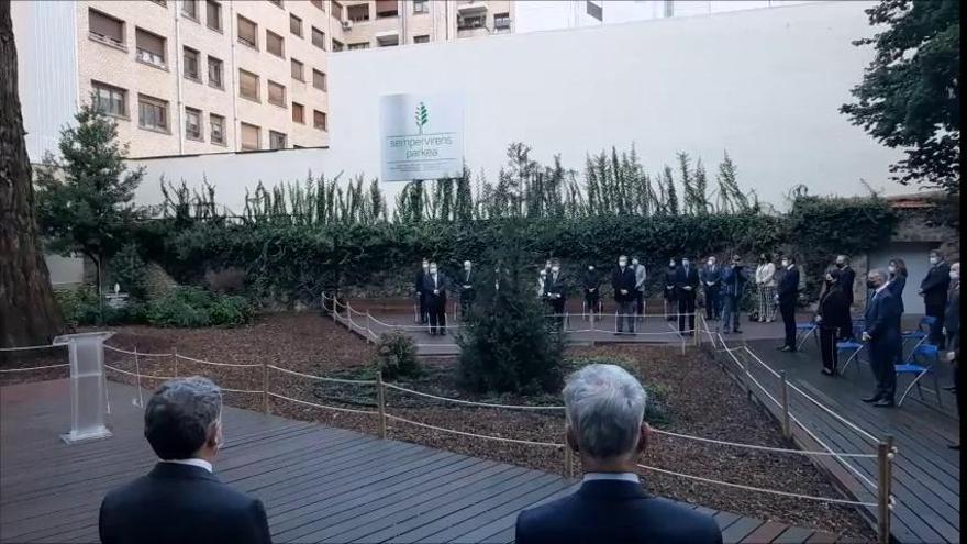 Homenaje en Vitoria a las víctimas del covid en Euskadi