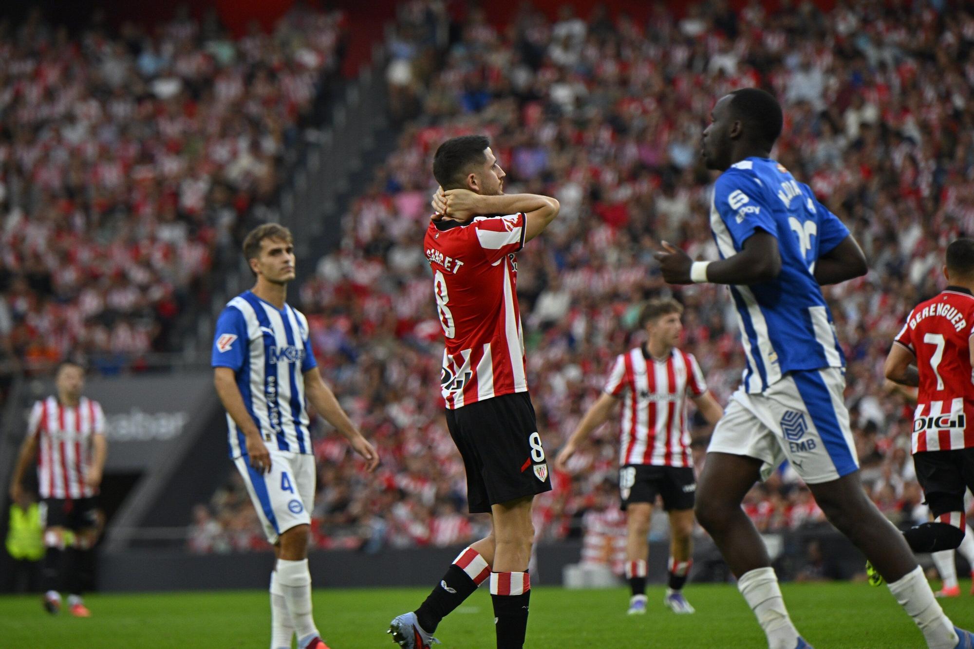 En imágenes: Así está siendo el derbi entre Athletic y Alavés en San Mamés