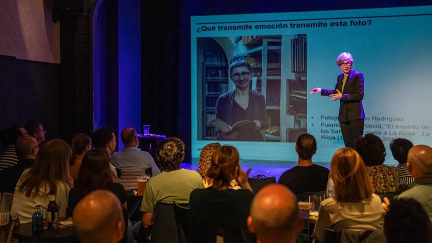 Ciencia entre cervezas: el festival que traslada el laboratorio a bares de Gasteiz