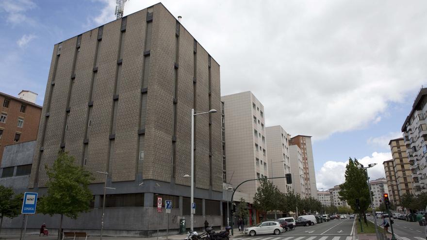 Estos son los dueños del antiguo edificio de Telefónica