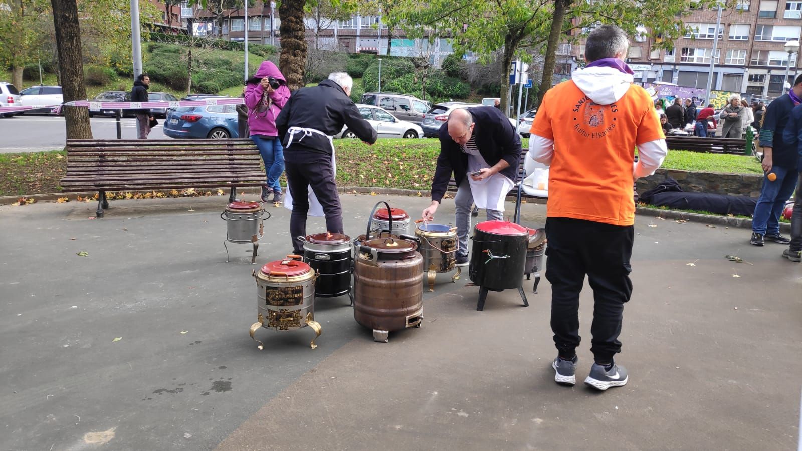 En imágenes: Basauri celebra su segundo concurso de putxeras