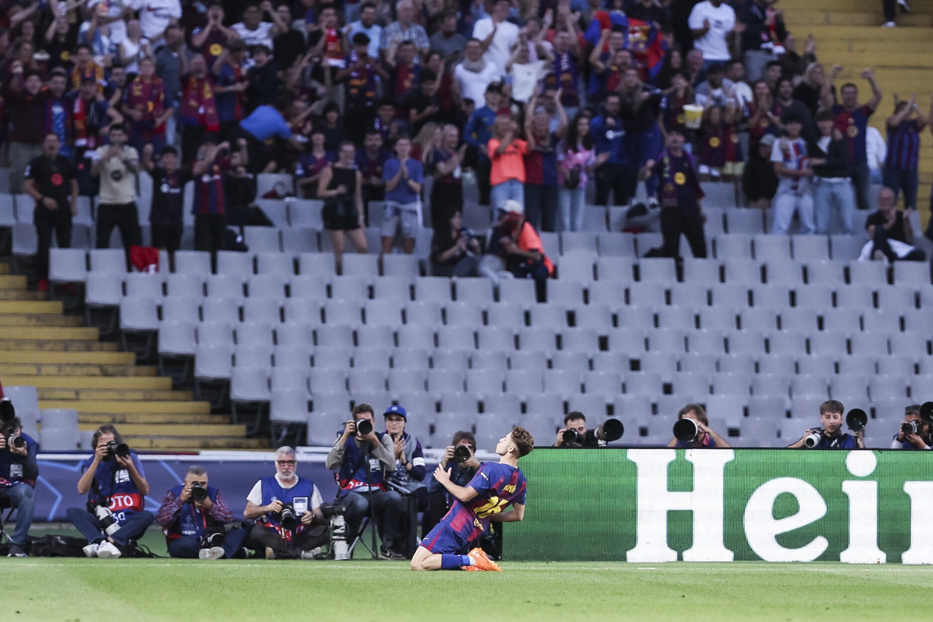 Imágenes del partido del Barcelona vs Olympiacos