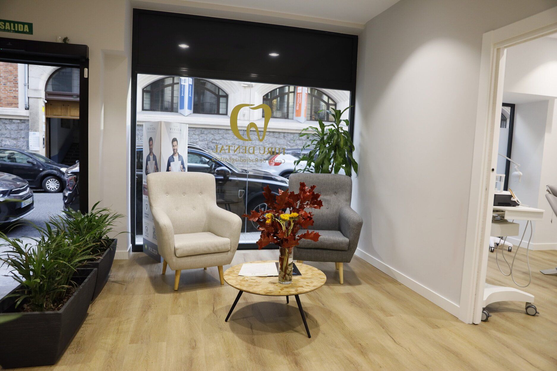 En imágenes: Hiru Dental, cuidando de tu sonrisa