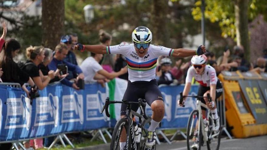 Paula Ostiz se hace de oro en el Europeo