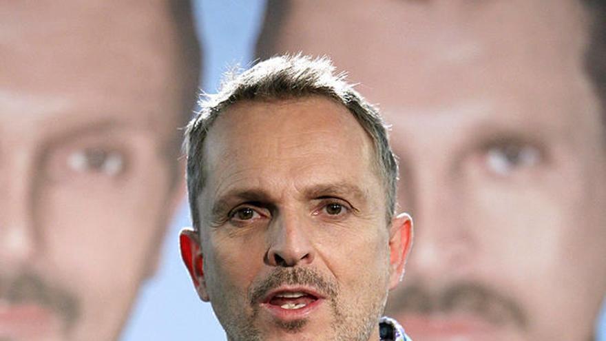 Bosé, nueva voz de la sintonía de &#039;Cuéntame&#039;