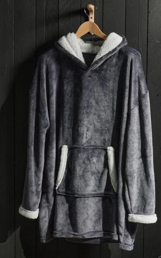 Manta poncho de tejido polar de Kiabi
