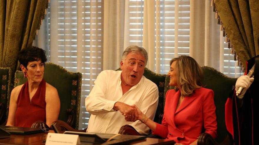 Reacciones a la investidura de Ibarrola en Pamplona: Elma Saiz, Joseba Asiron...