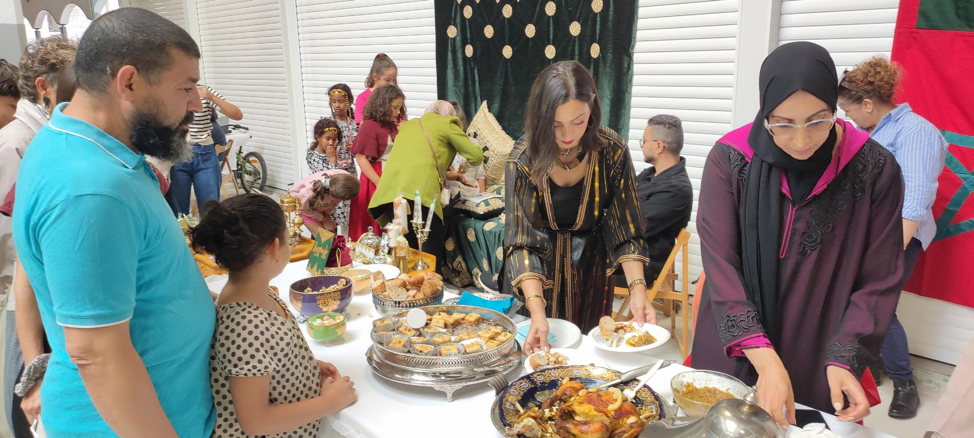 El buen ambiente presidió el encuentro entre culturas y la solidaridad en Azkoitia
