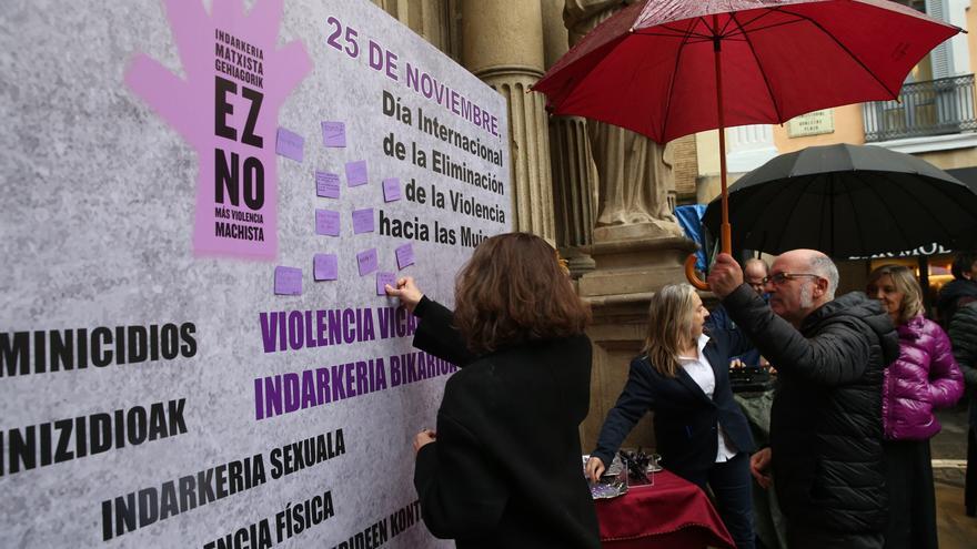 Navarra tiene impuestas 56 pulseras GPS para seguir a maltratadores