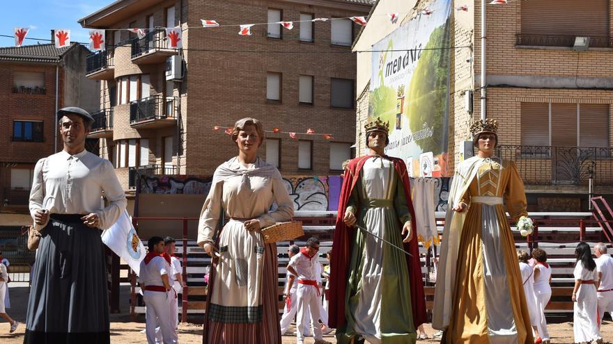 San Juan, entre ramos y raíces en Mendavia