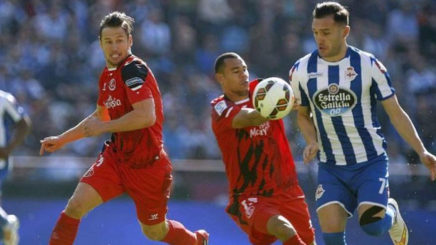 Vitolo mete al Sevilla en la lucha por la &#039;Champions&#039;
