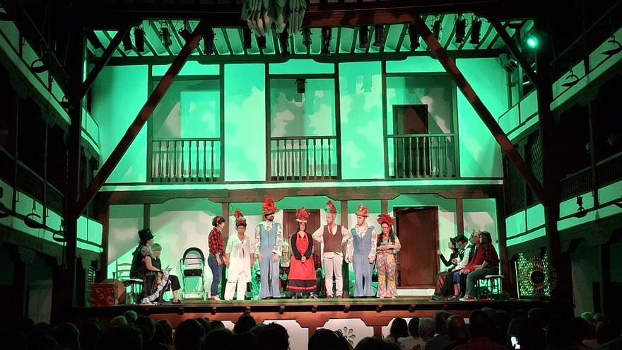 El grupo de teatro irundarra Ezezagunok conquista el Certamen Nacional de Teatro Clásico Amateur
