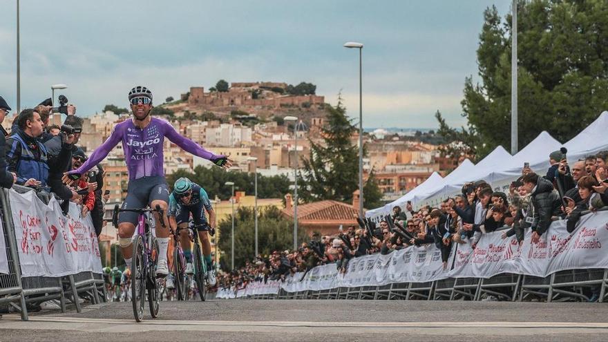 Matthews sabía el camino