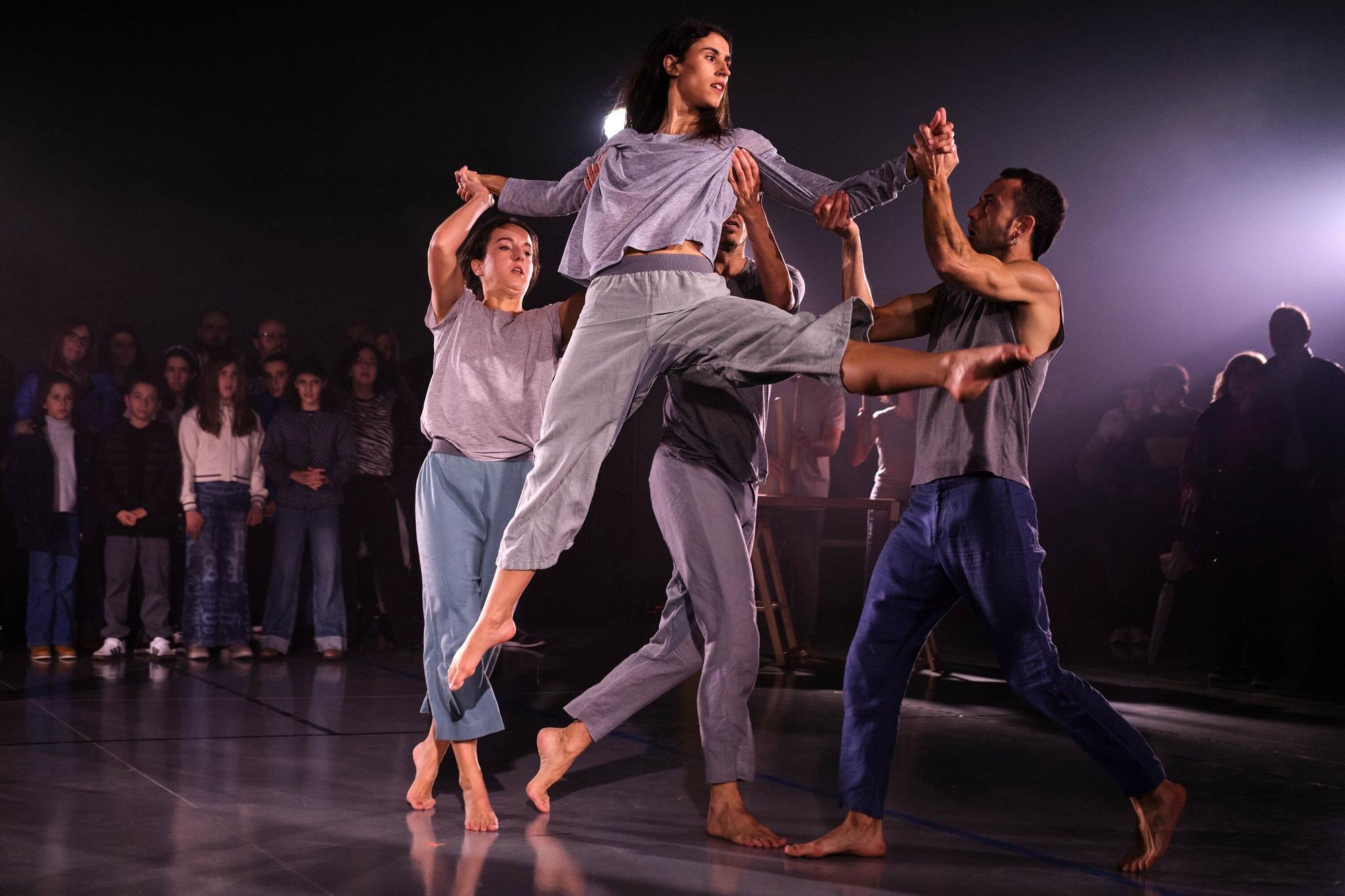 Fotos del espectáculo Ezberdin berdinak