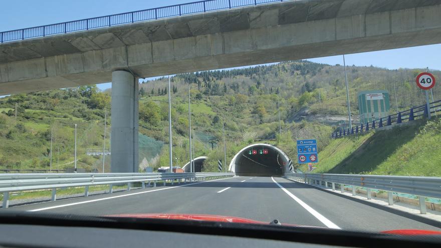 Más de un debate sobre temas sin competencia en Bilbao