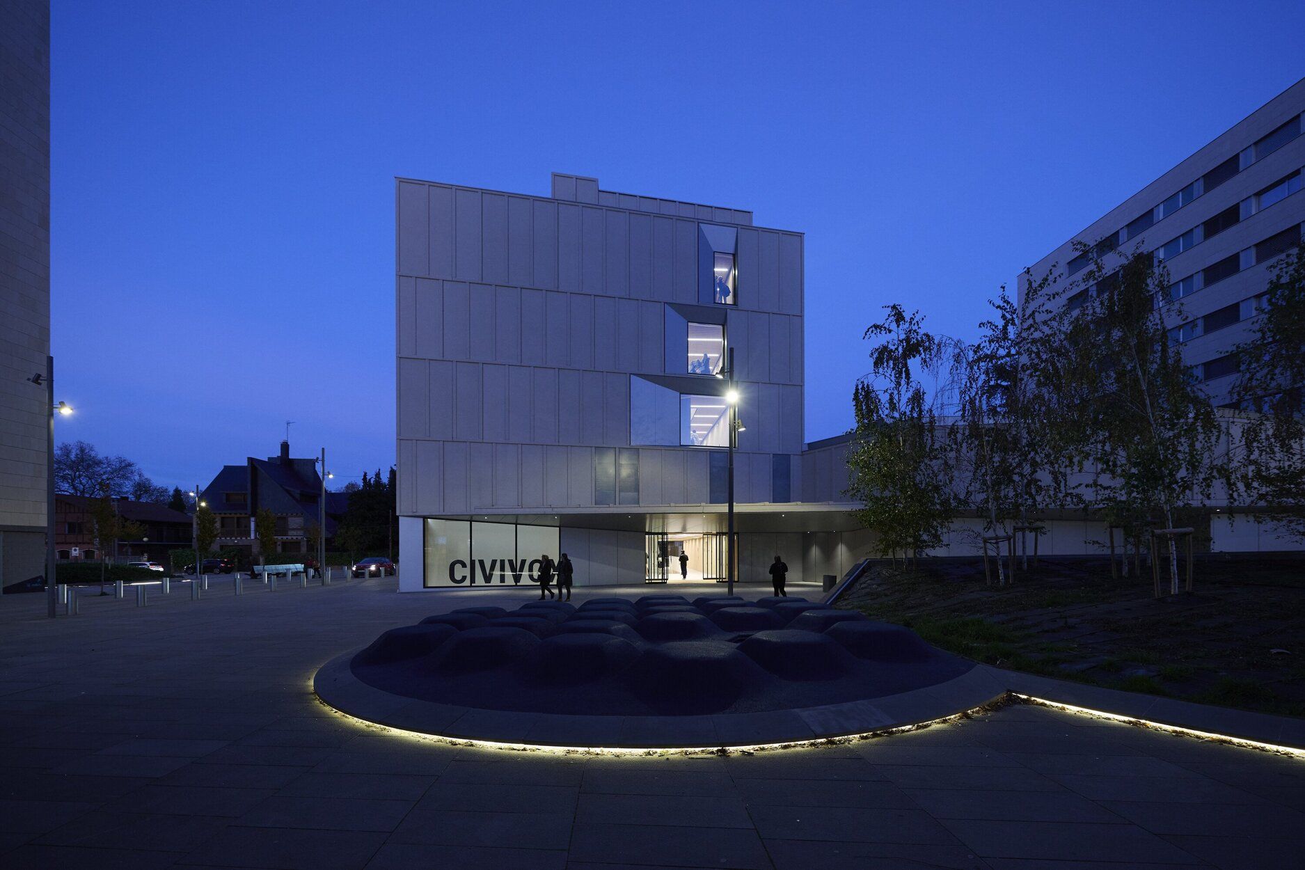 Imágenes de la inauguración del Civivox Pompelo