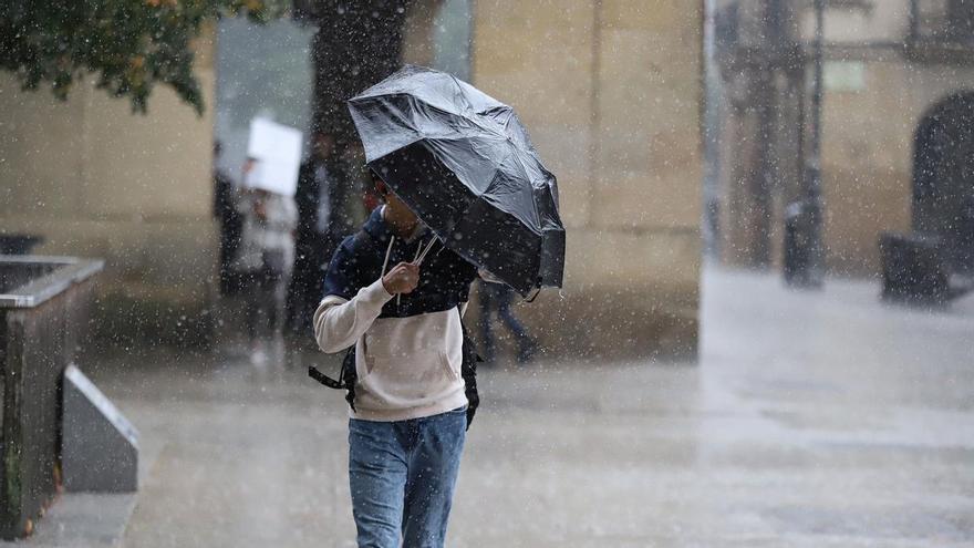 El tiempo en Navarra: descenso notable de temperaturas y rachas muy fuertes este jueves