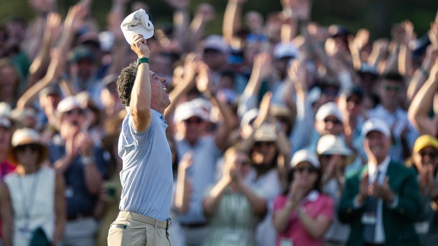 El golfista norirlandés McIlroy repite en Augusta y gana su sexto 'major'