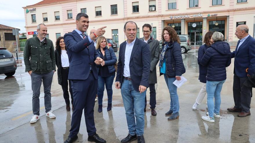 Javier García y Carlos García Adanero exponen las propuestas del PP sobre infraestructuras